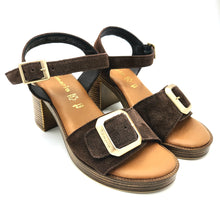 Carica l'immagine nel visualizzatore di Gallery, Tamaris 1-28303-46 testa di moro sandalo in pelle scamosciata con braccialetto alla caviglia
