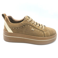 Carica l'immagine nel visualizzatore di Gallery, Valleverde V35451 avana sneaker donna in pelle scamosciata stringata con soletta estraibile in pelle
