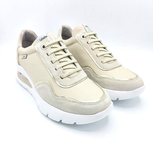 Callaghan 45823 beige sneakers donna stringata con pelle e pelle scamosciata, dotata di suola in gomma con sistema adaptaction