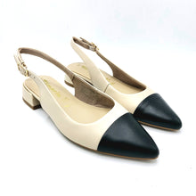 Carica l&#39;immagine nel visualizzatore di Gallery, Tamaris 1-29400-44 slingback in pelle con puntale nero e ci9nturino posteriore regolabile.
Tacco 3 cm
