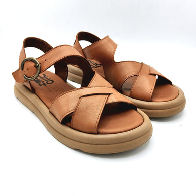 Bueno WE3302 cuoio sandalo in pelle con suola in gomma sporgente e chiusura con fibbia