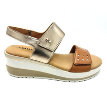 Carica l'immagine nel visualizzatore di Gallery, Valleverde VGI322W cuoio con riporti bronzo sandalo in pelle con doppio velcro e sottopiede imbottito
