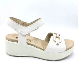 Enval 7792122 bianco sandalo in pelle con braccialetto con chiusura a strappo e accessorio decorativo frontale