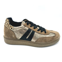 Carica l&#39;immagine nel visualizzatore di Gallery, Igi&amp;co 8678711 fango sneakers donna in pelle scamosciata con lacci e riporto nero e maculato
