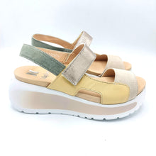 Carica l&#39;immagine nel visualizzatore di Gallery, Callaghan 35200 beige crema
