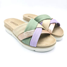 Carica l&#39;immagine nel visualizzatore di Gallery, Igi&amp;co 7669011 sabbia menta ciabatta donna con fasce incrociate e zepa di 4 cm
