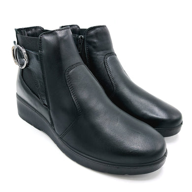 Enval 8761500 nero tronchetto basso in pelle con cerniera. Dotato di una pianta larga e soletta estraibile n memory foam