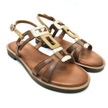 Carica l'immagine nel visualizzatore di Gallery, Vueva WD425R33 cuoio beige e platino sandalo basso in pelle con sottopiede imbottito 
