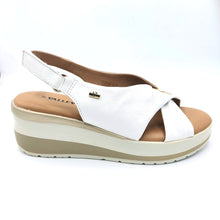 Carica l'immagine nel visualizzatore di Gallery, Valleverde VGI320W bianco sandalo in pelle con sottopiede imbottito e zeppa di 6 cm
