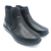 Carica l'immagine nel visualizzatore di Gallery, Enval 2278400 nero stivaletto basso donna linea comoda in pelle con chiusura a cerniera.
Dotato si soletta estraibile in memory foam e suola con sistema antishock
