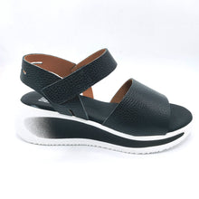 Carica l'immagine nel visualizzatore di Gallery, Pavana SERNA nero sandalo linea comoda con fascia larga e braccialetto con chiusura a trappo
