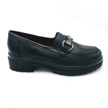 Carica l&#39;immagine nel visualizzatore di Gallery, Enval 8752400 nero mocassino donna in pelle con dettaglio decorativo frontale
