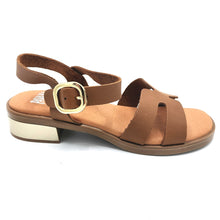 Carica l'immagine nel visualizzatore di Gallery, Pavana OKA cuoio sandalo in pelle con tacco 3 cm, dotato di braccialetto alla caviglia

