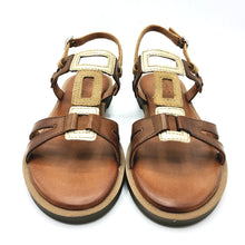 Carica l'immagine nel visualizzatore di Gallery, Vueva WD425R33 cuoio beige
