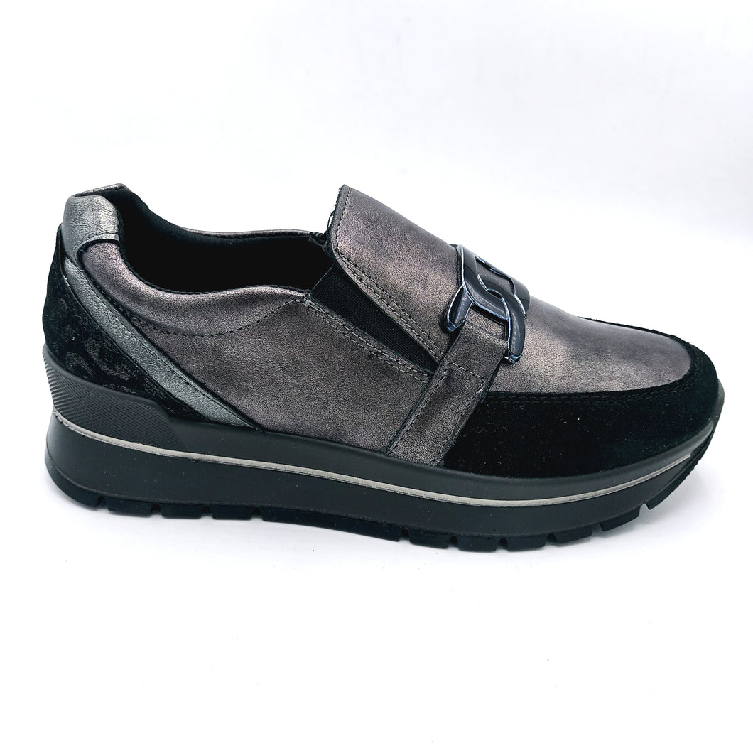 Igieco 8676300 nero piombo mocassini in pelle e camoscio con decorazione frontale e soletta estraibile in memory foam