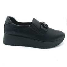 Carica l'immagine nel visualizzatore di Gallery, Enval 2285300 nero mocassino donna in pelle con morsetto frontale e soletta estraibile in memory foam
