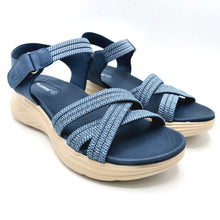 Carica l'immagine nel visualizzatore di Gallery, Valleverde 57101 jeans sandalo in tessuto con braccialetto elasticizzato e con chiusura a strappo
