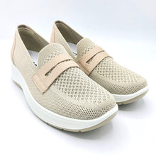 Carica l'immagine nel visualizzatore di Gallery, Igi&amp;co 1140733 crema mocassino donna in tessuto con soletta estraibile in memory foam
