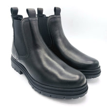 Carica l&#39;immagine nel visualizzatore di Gallery, Tamaris 1-25407-45 nero stivaletto modello beatles in pelle con elastici laterali
