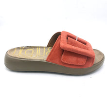 Carica l'immagine nel visualizzatore di Gallery, Igi&amp;co 1179466 arancio ciabatta in pelle scamosciata con fibbia decorativa e regolazione fascia con velcro
