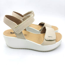 Carica l&#39;immagine nel visualizzatore di Gallery, Igi&amp;co 7665611 beige
