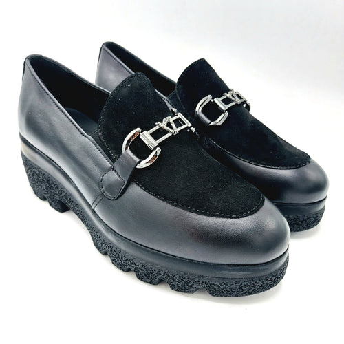 Valleverde VR101F nero mocassino in pelle e pelle scamosciata con zeppa di 5,5 cm e morsetto decorativo