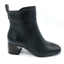 Carica l&#39;immagine nel visualizzatore di Gallery, Tamaris 1-25323-45 nero tronchetto donna in pelle con tacco di 5 cm e chiusura a cerniera 
