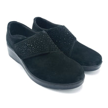 Carica l&#39;immagine nel visualizzatore di Gallery, Enval 8761311 nero scarpa in camoscio con chiusura a strappo e strass in tinta
