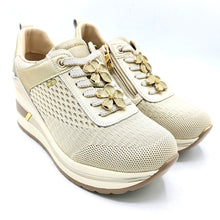Carica l'immagine nel visualizzatore di Gallery, Donna serena 2L6037DM beige platino sneakers in tessuto con lacci e cerniera e dettagli decorativi removibili
