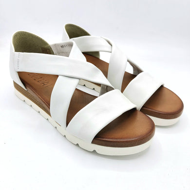 Vueva WD311R01 bianco sandalo in pelle con tallone chiuso e zeppa di 3 cm