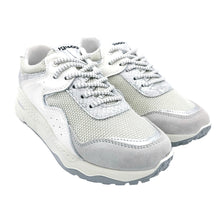 Carica l'immagine nel visualizzatore di Gallery, Igi&amp;co 1158022 bianco sneakers donna in tessuto e pelle con soletta estraibile in memory foam
