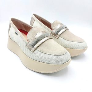 Callaghan 60303 beige mocassino in pelle scamosciata e tessuto glitterato con decorazione di strass