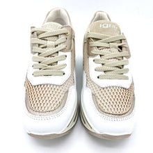 Carica l&#39;immagine nel visualizzatore di Gallery, Igi&amp;co 1661900 bianco e beige sneakers donna con lacci con suola in gomma 4,5 cm e plantare estraibile
