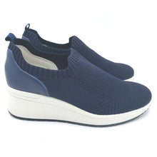 Carica l&#39;immagine nel visualizzatore di Gallery, Enval 1767511 blu slip on donna in tessuto con soletta estraibile in memory foam
