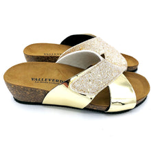 Carica l&#39;immagine nel visualizzatore di Gallery, Valleverde G51299 oro ciabatta in glitter con strappo regolabile
