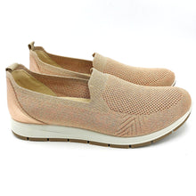 Carica l&#39;immagine nel visualizzatore di Gallery, Enval 3757644 cipria sneakers slip on donna in tessuto glitterato con soletta estraibile in memory foam e suola in gomma
