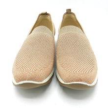 Carica l&#39;immagine nel visualizzatore di Gallery, Enval 3757644 cipria sneakers slip on donna in tessuto glitterato con soletta estraibile in memory foam e suola in gomma
