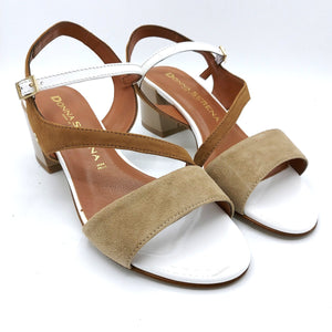 Donna serena 470692D cacao sughero bianco sandalo donna tacco 5 cm con tomaia in pelle scamosciata e braccialetto in vernice